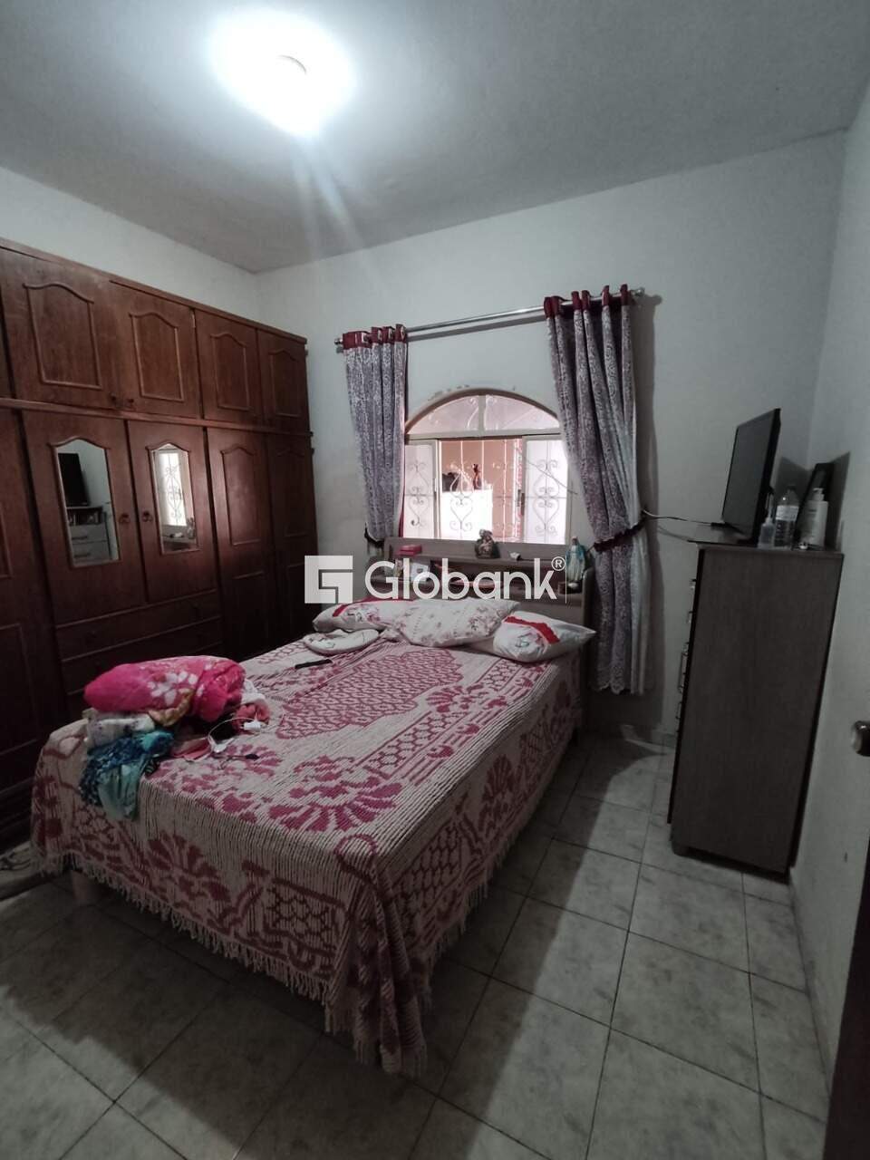 Casa 7 quartos à venda Vila Ipiranga 300m² Montes Claros MG: