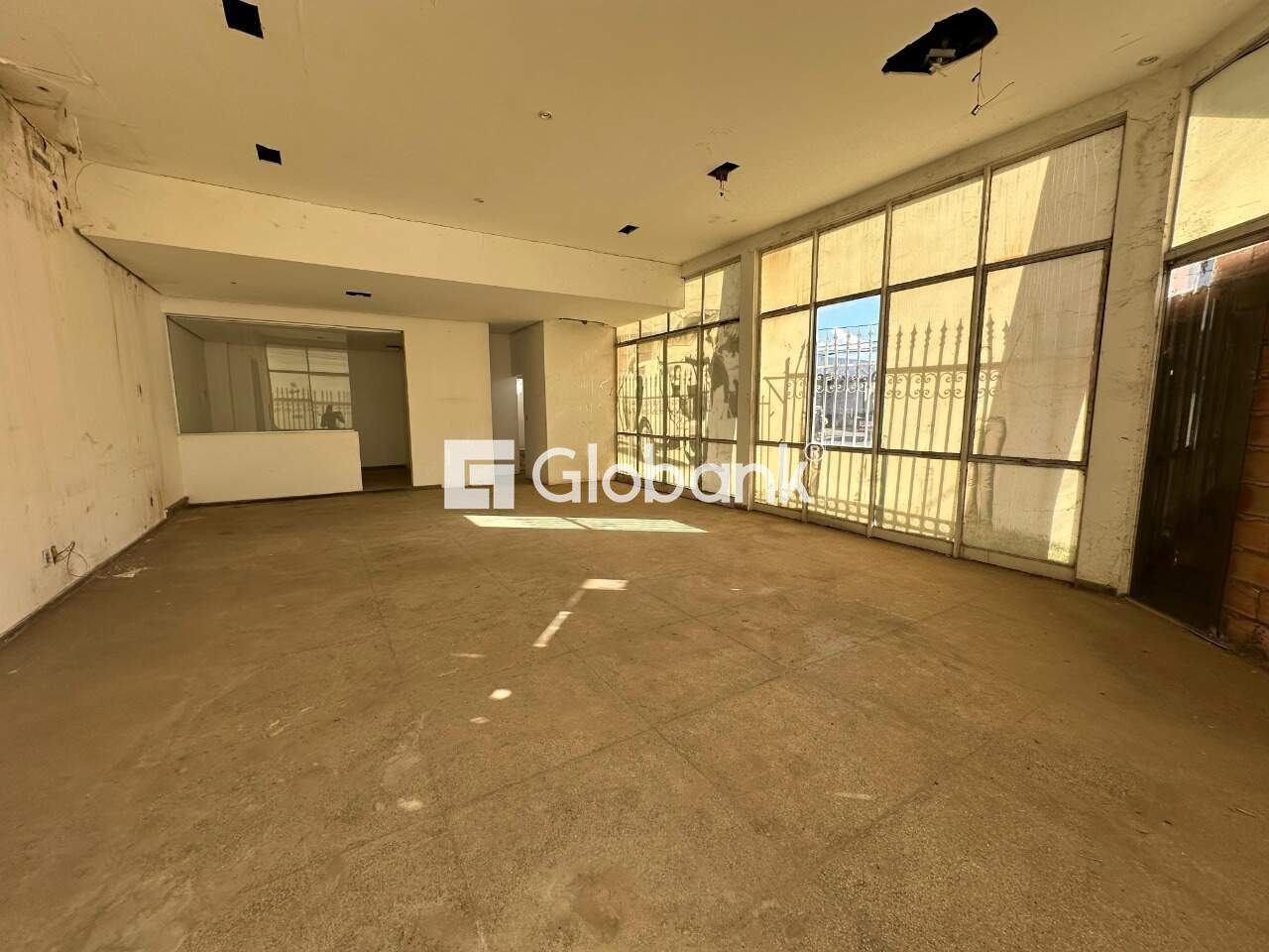 Galpão para aluguel Alto São João 442m² Montes Claros MG: Sala