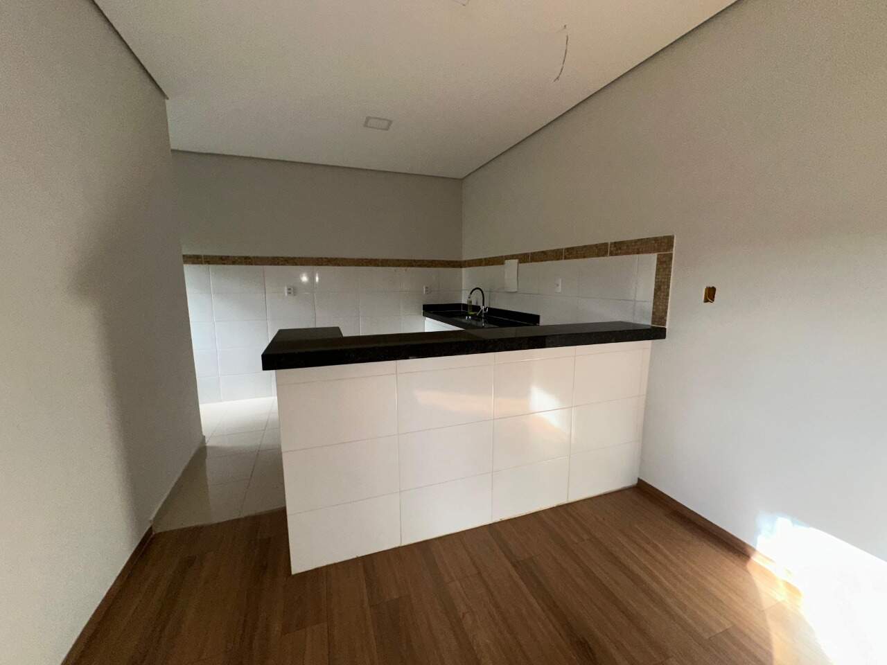 Apartamento 3 quartos para aluguel Ibituruna 107m² Montes Claros MG: Cozinha.