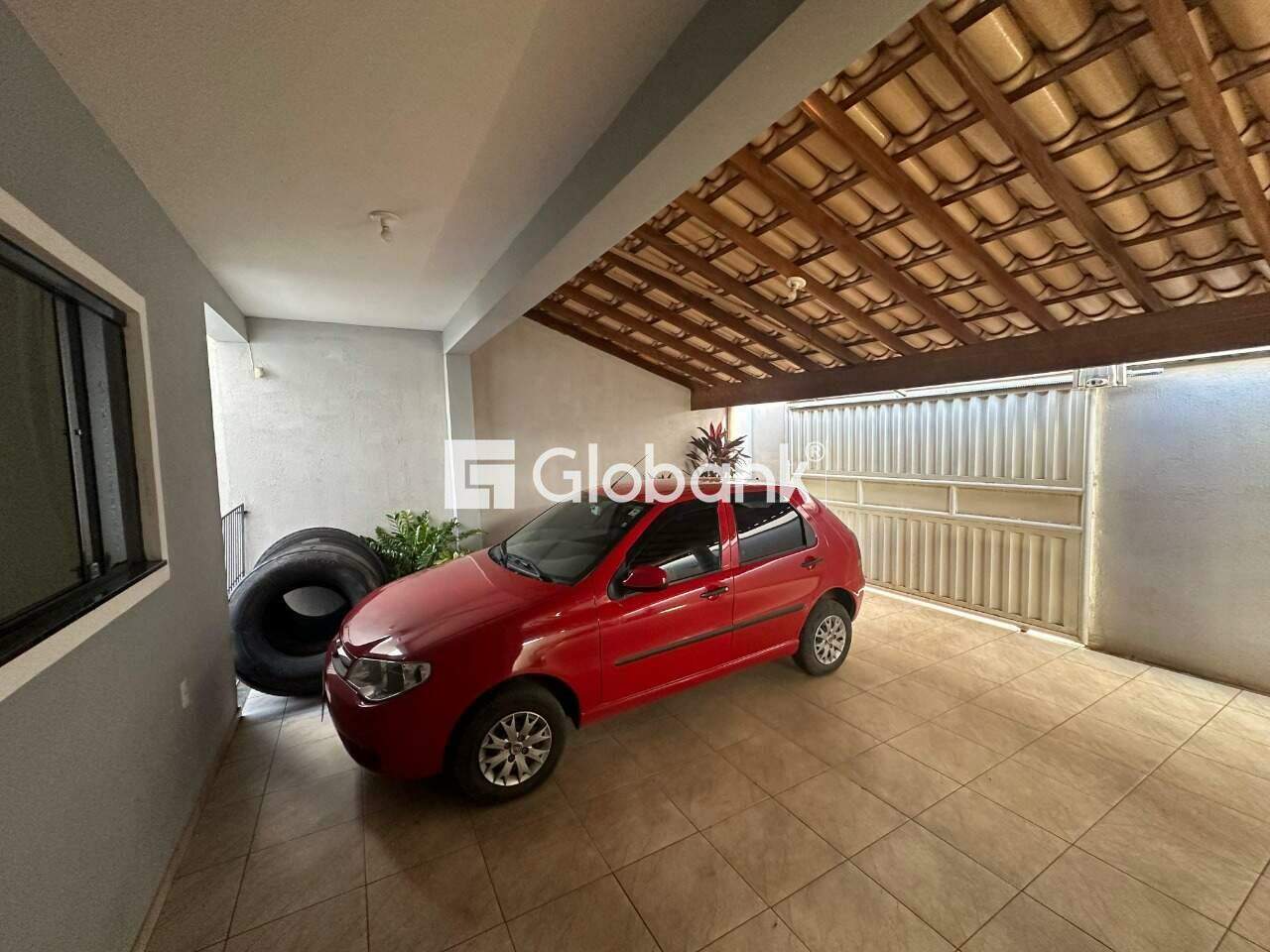 Sobrado 4 quartos à venda Independência 220m² Montes Claros MG: 