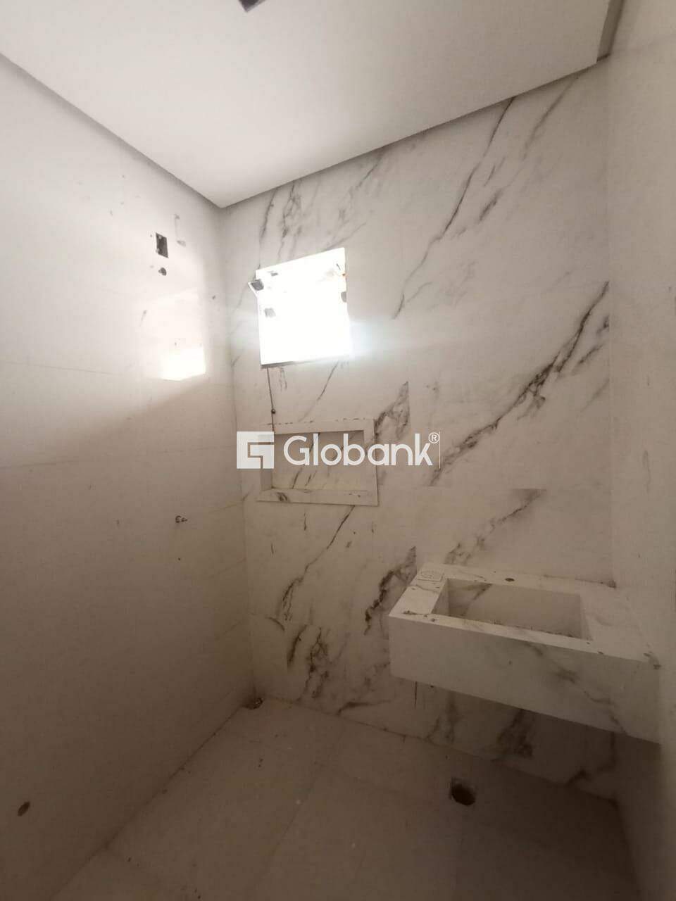 Casa 3 quartos à venda Santa Rafaela 70m² Montes Claros MG: Banho