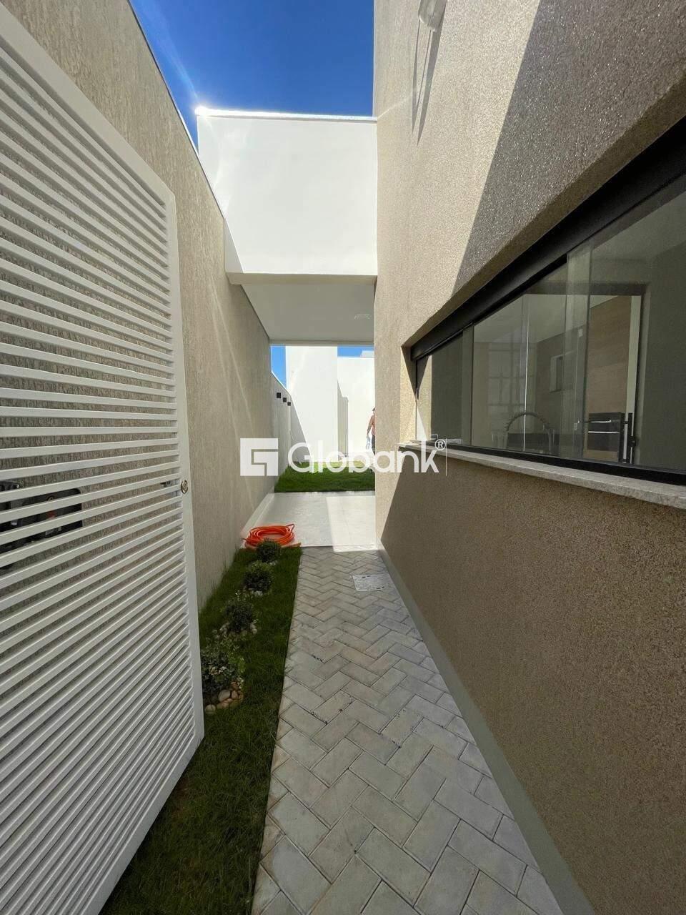 Casa em condomínio 3 quartos à venda Residencial Villa Segura 140m² Montes Claros MG: JARDIM