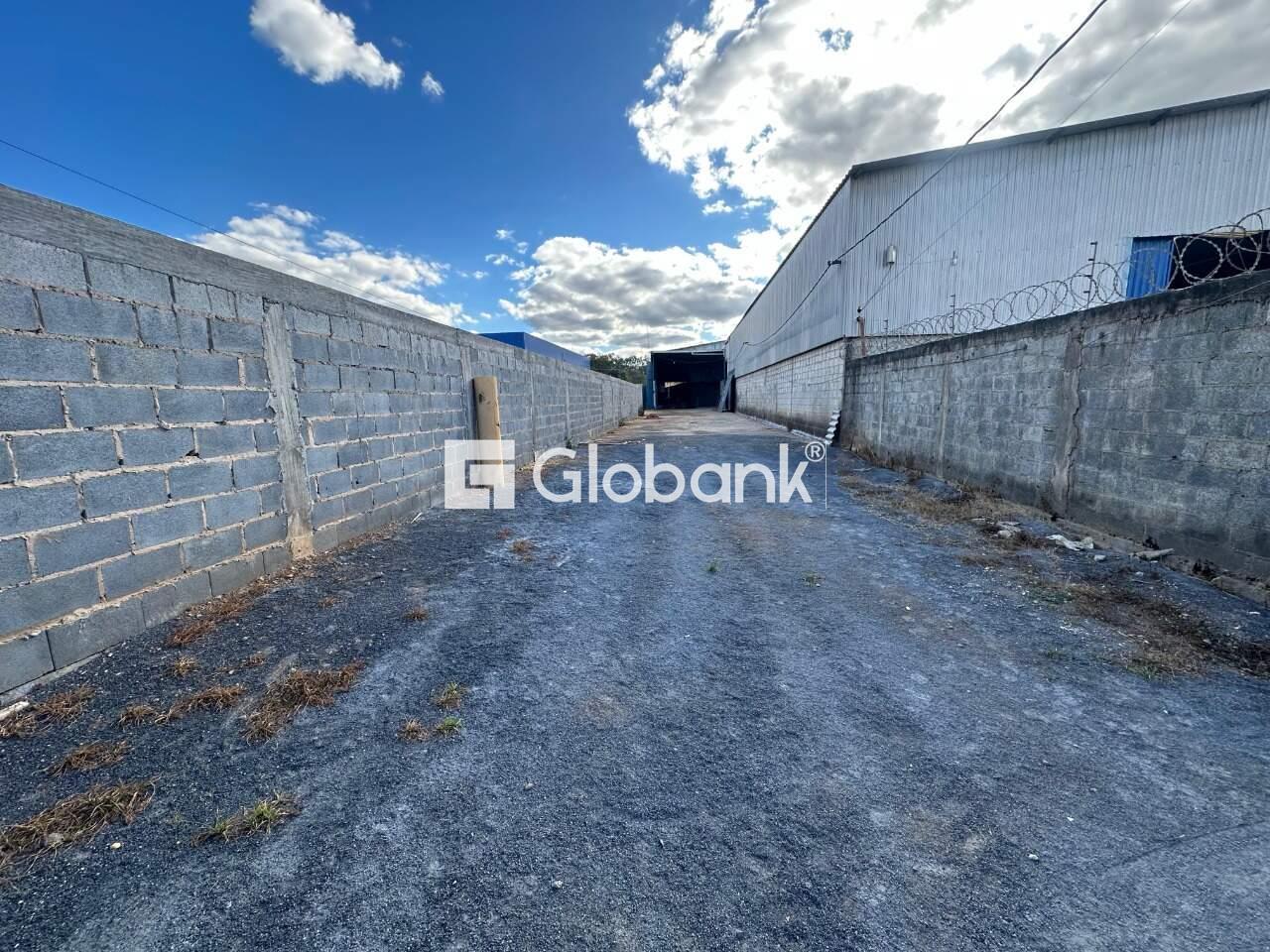 Galpão para aluguel Distrito Industrial 600m² Montes Claros MG: 