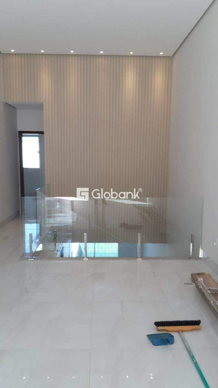 Casa 4 quartos à venda Ibituruna 225m² Montes Claros MG: 2