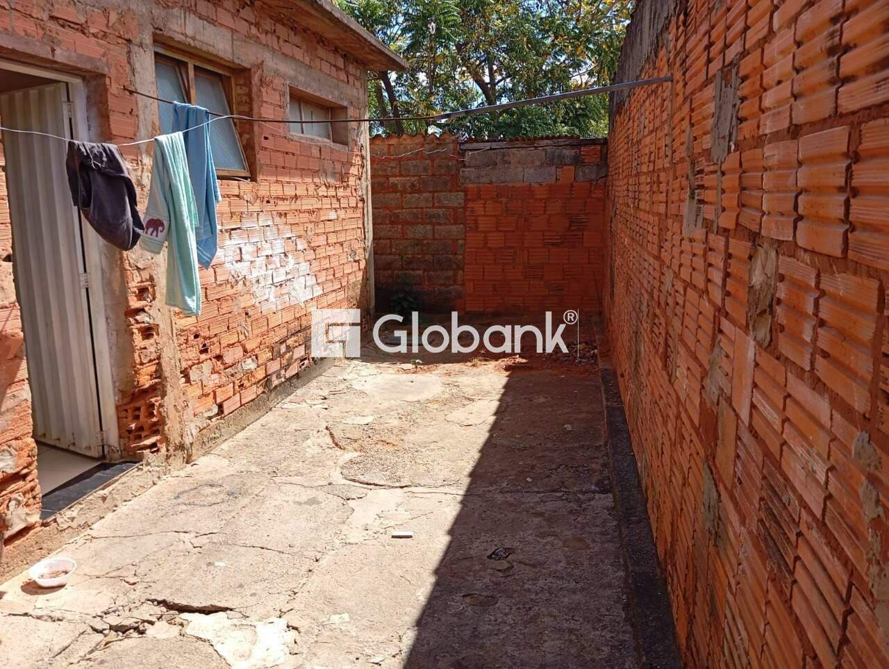 Casa 4 quartos à venda Vila Regina 100m² Montes Claros MG:
