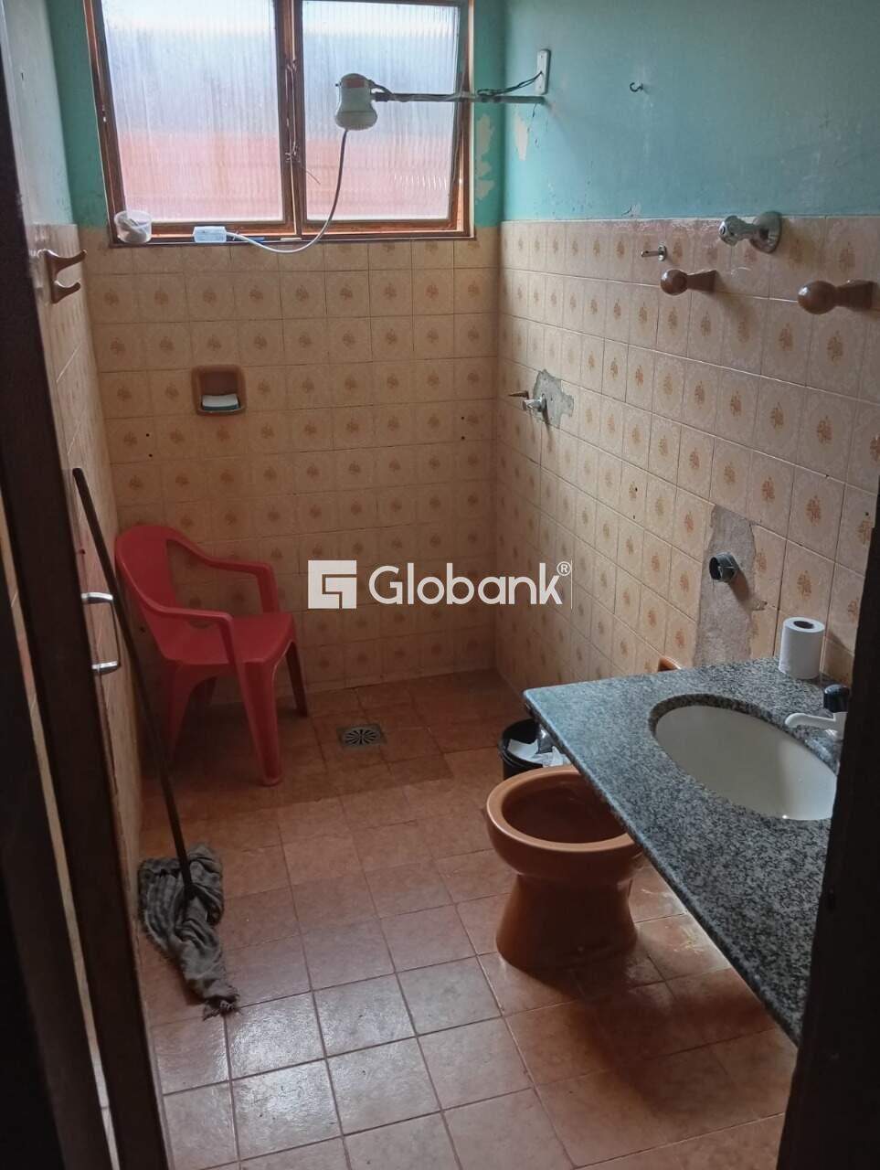 Casa 4 quartos à venda Vila Regina 100m² Montes Claros MG: