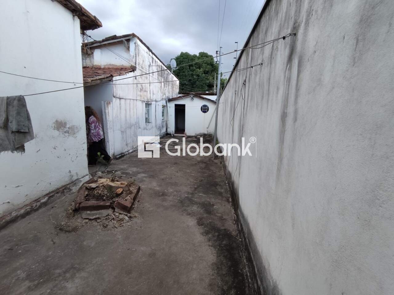 Casa 6 quartos à venda Edgar Pereira 260m² Montes Claros MG: 