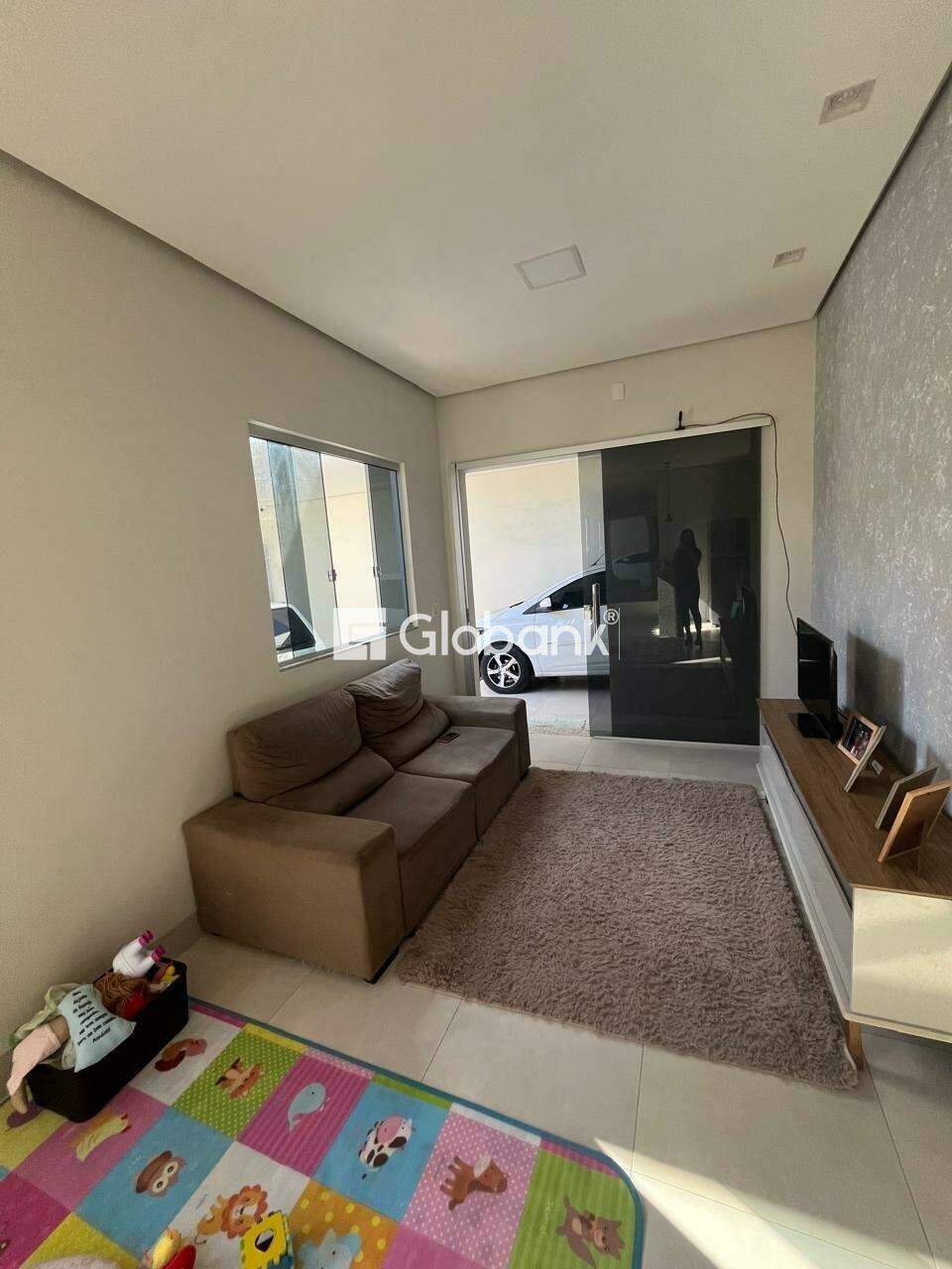 Casa 3 quartos à venda Monte Alegre 250m² Montes Claros MG: SALA PARA 02 AMBIENTES