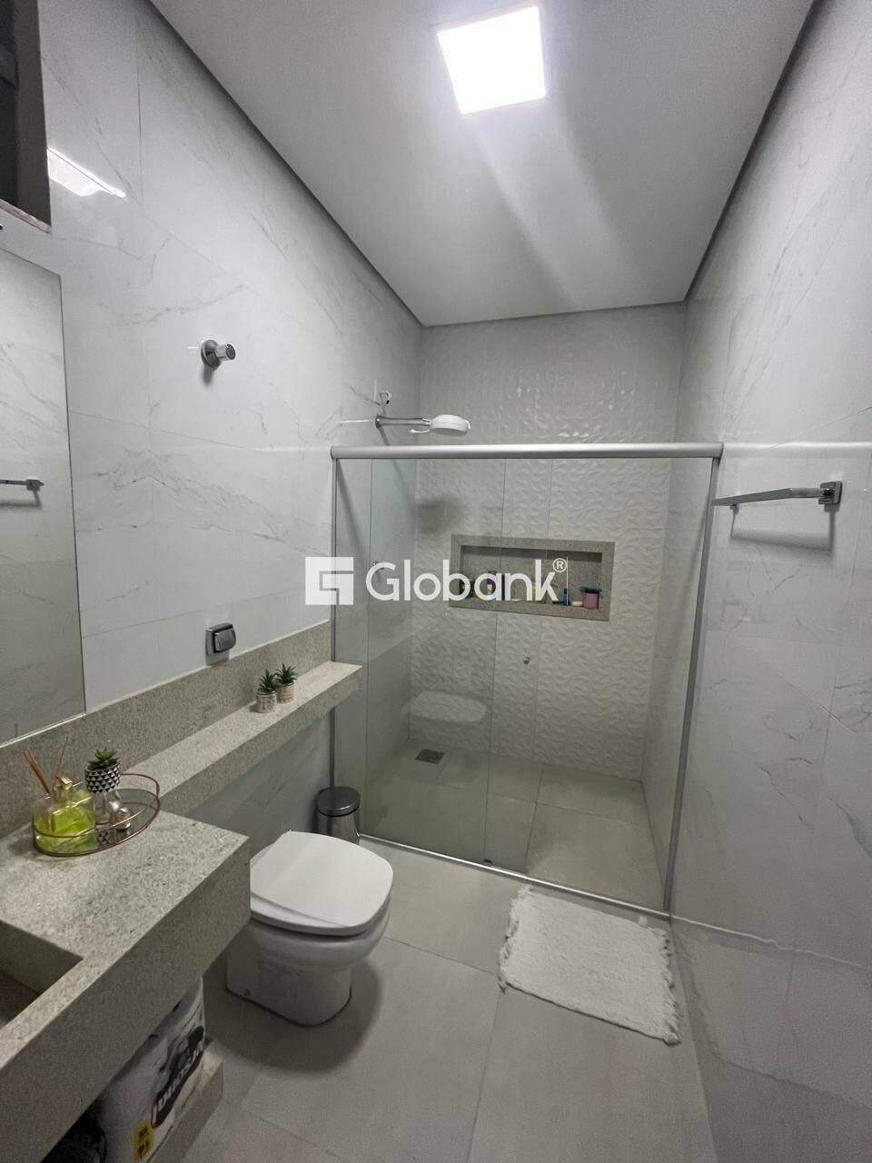 Casa 3 quartos à venda Monte Alegre 250m² Montes Claros MG: SU TE