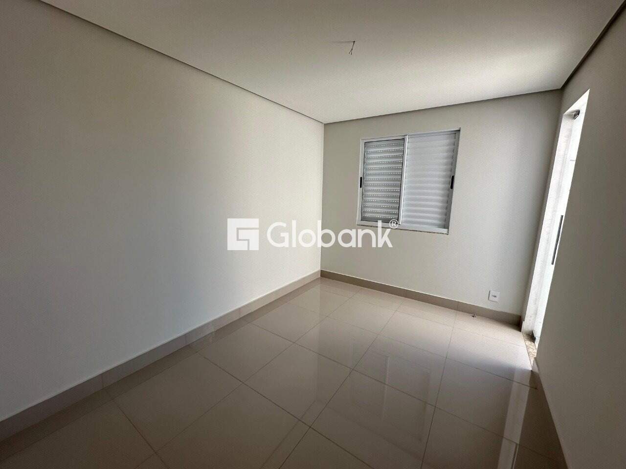 Cobertura 4 quartos para aluguel São José 140m² Montes Claros MG: Quarto