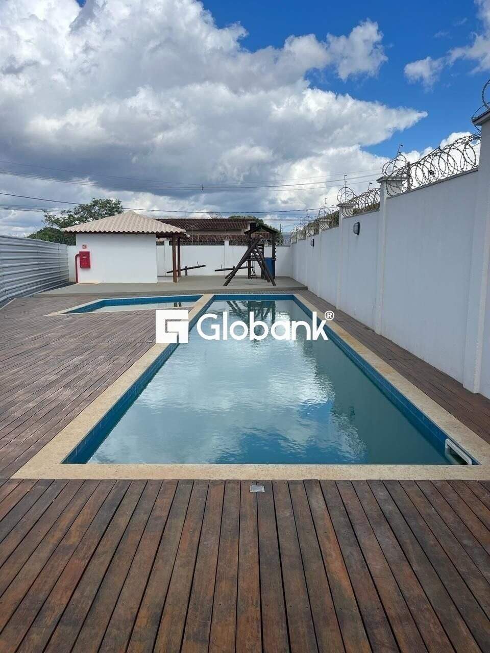Cobertura 4 quartos para aluguel São José 140m² Montes Claros MG: Piscina