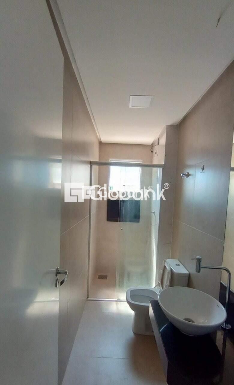 Apartamento 2 quartos à venda São José 69m² Montes Claros MG: Banho