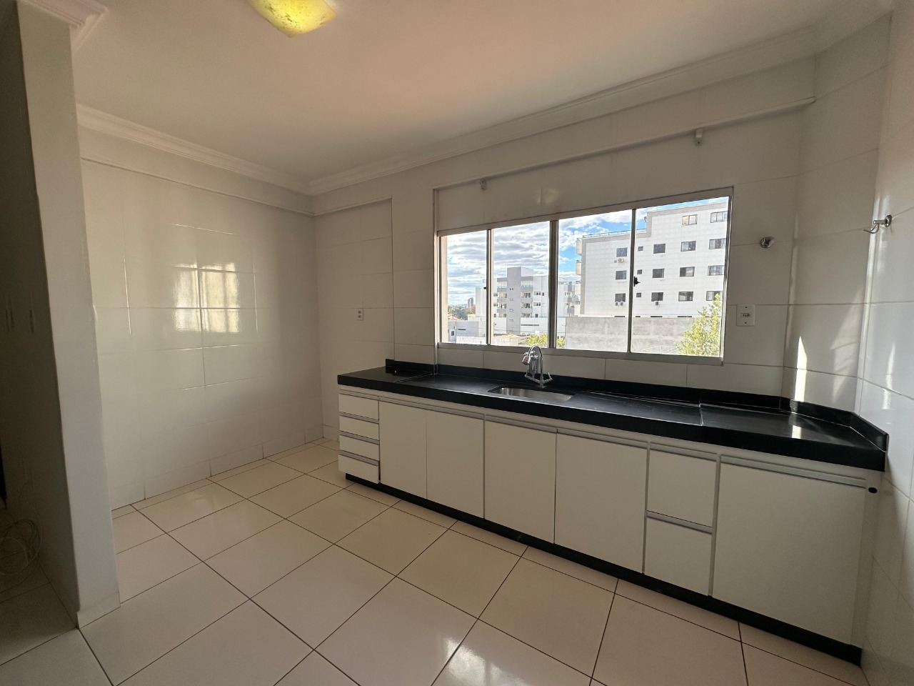 Apartamento 2 quartos para aluguel Morada do Sol 72m² Montes Claros MG: Cozinha