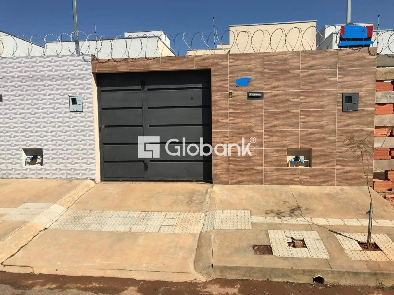 Casa 2 quartos à venda Acácias 50m² Montes Claros MG: Fachada