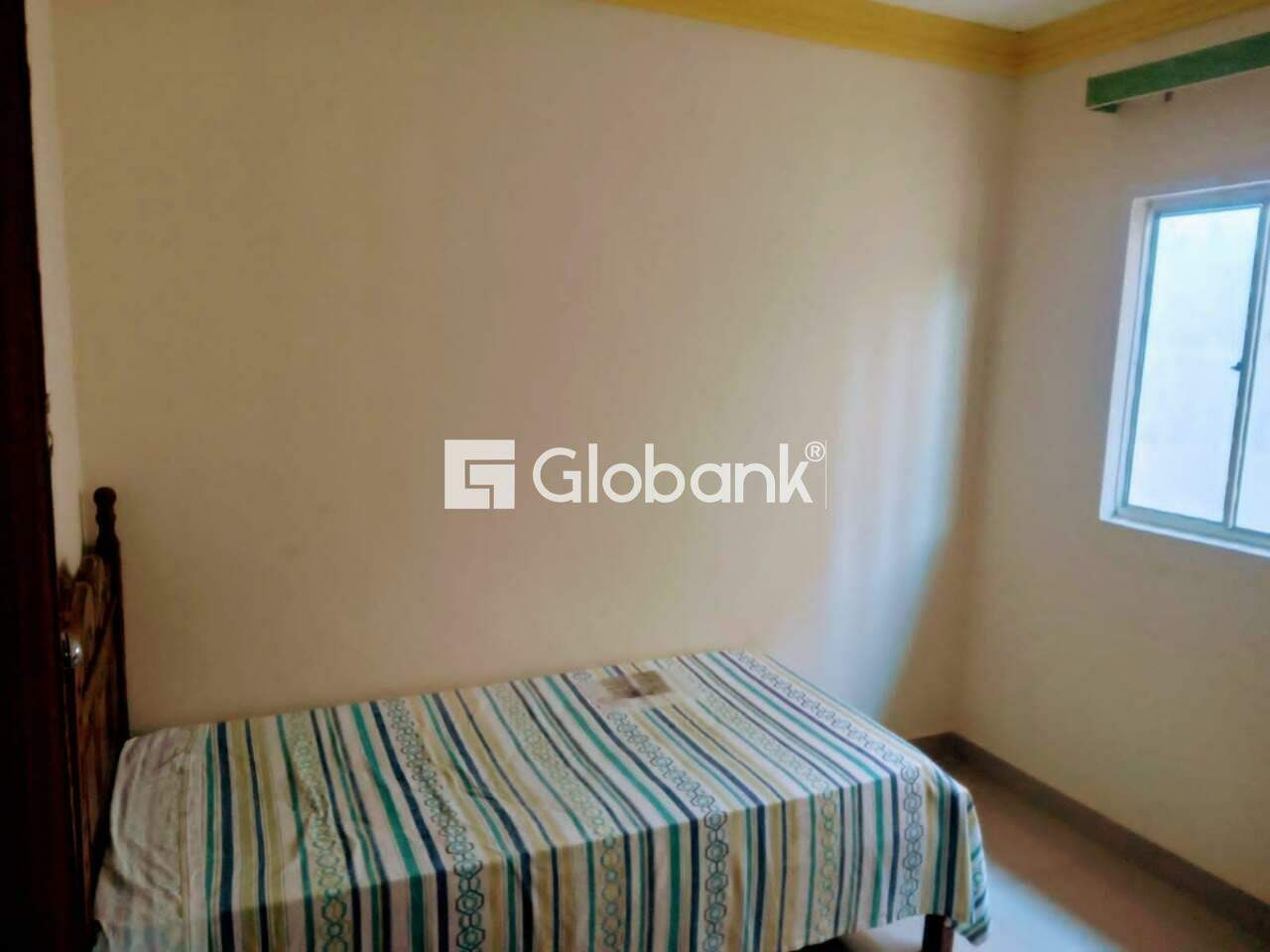 Casa 4 quartos à venda Universitário 178m² Montes Claros MG: 