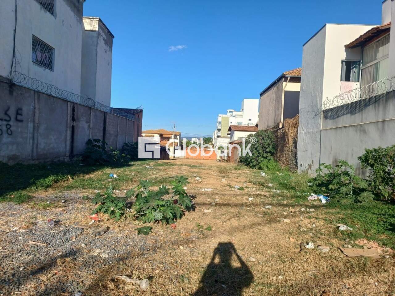 Terreno à venda Jardim Panorama 0m² Montes Claros MG: 