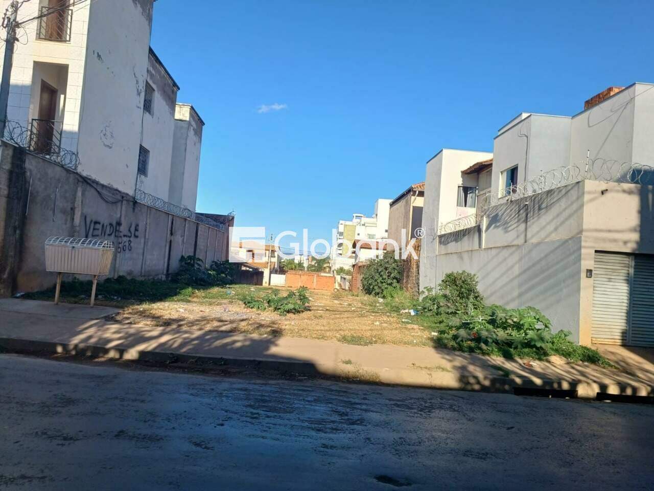 Terreno à venda Jardim Panorama 0m² Montes Claros MG: 