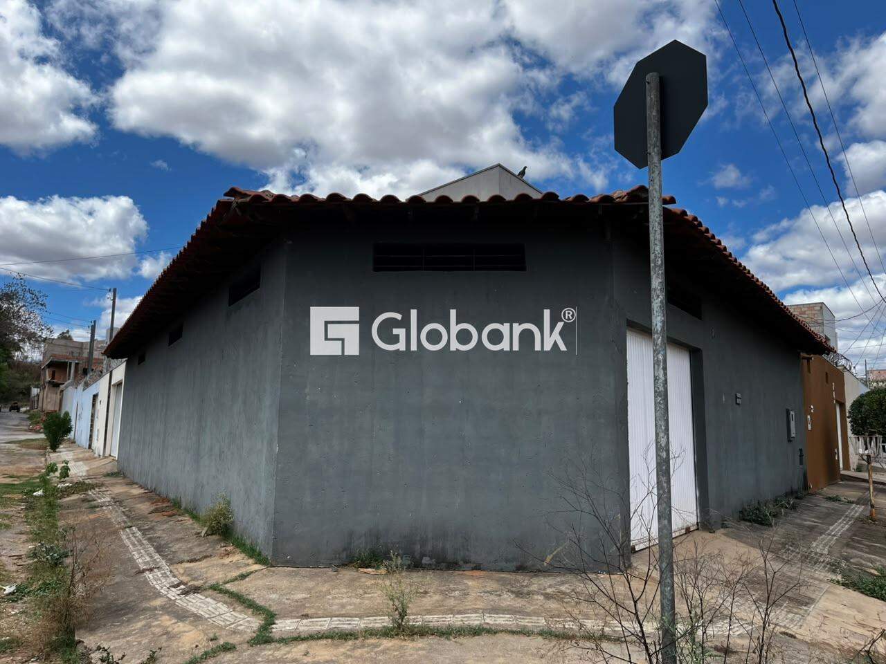 Casa 2 quartos para aluguel Alto Floresta 75m² Montes Claros MG: 