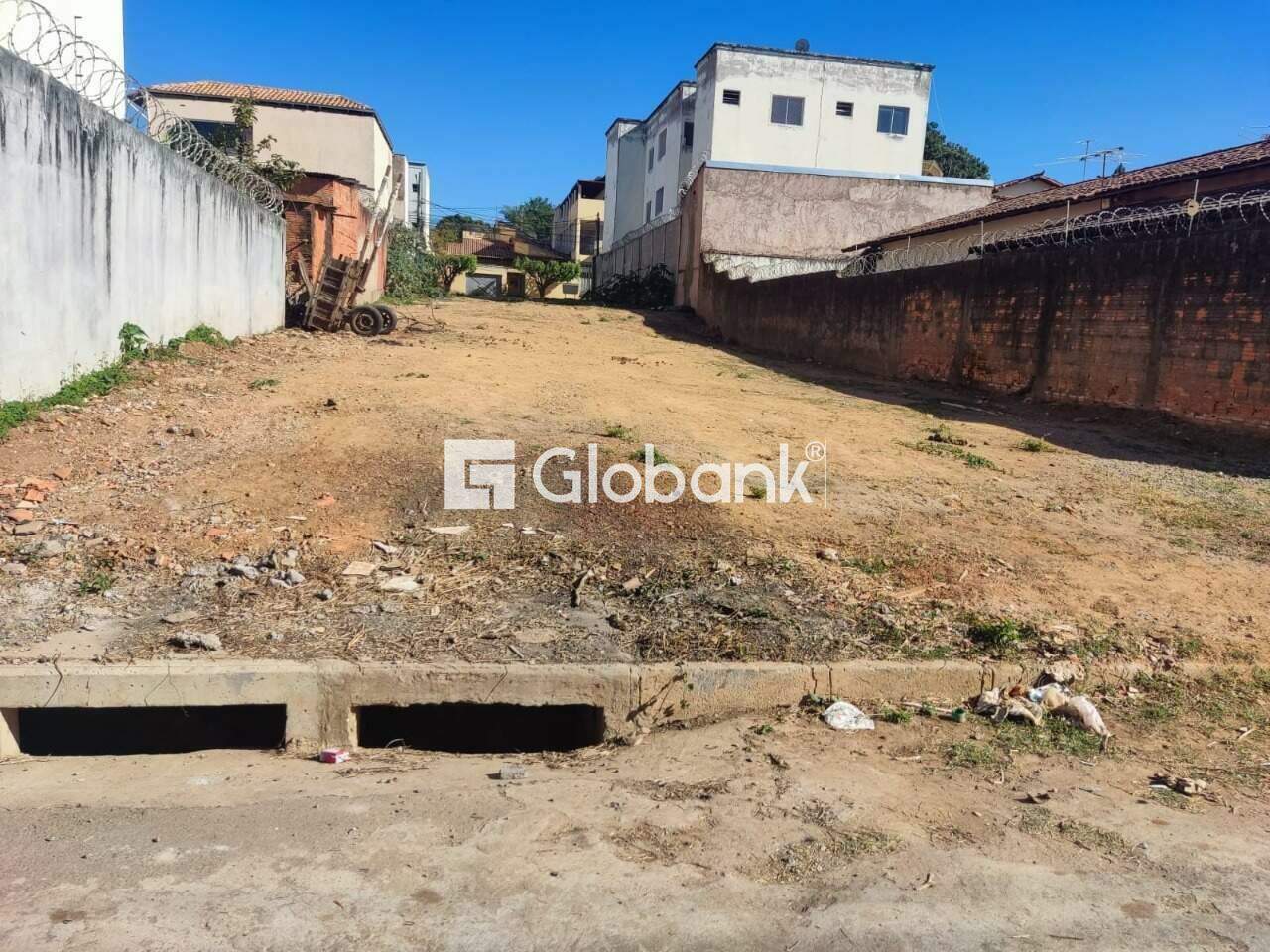 Terreno à venda Jardim Panorama 0m² Montes Claros MG: 