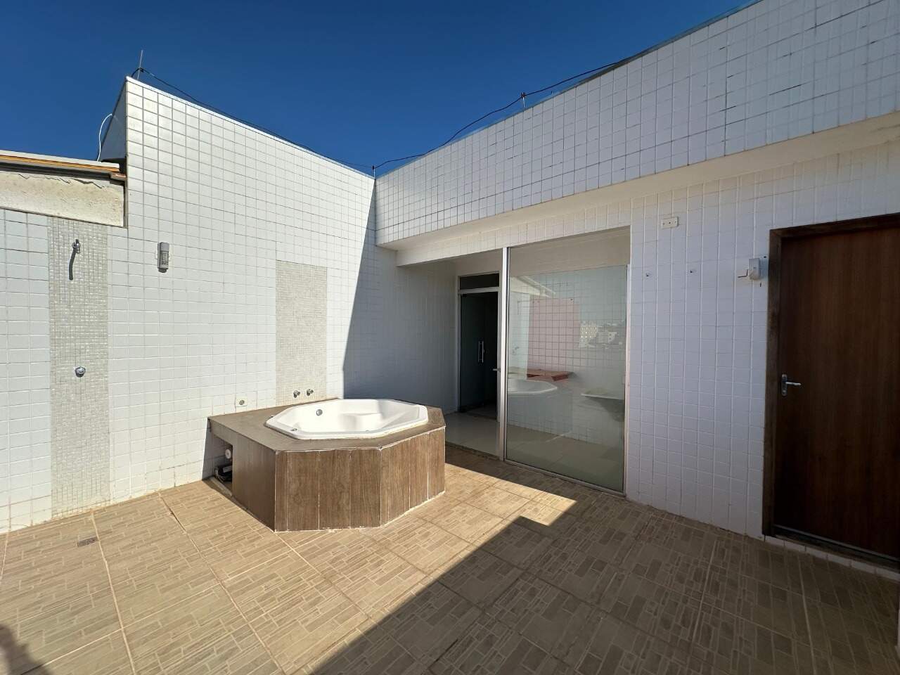 Cobertura 3 quartos à venda Funcionários 145m² Montes Claros MG: