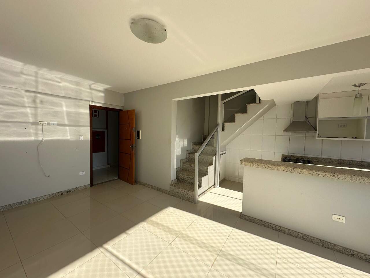 Cobertura 3 quartos à venda Funcionários 145m² Montes Claros MG: Sala