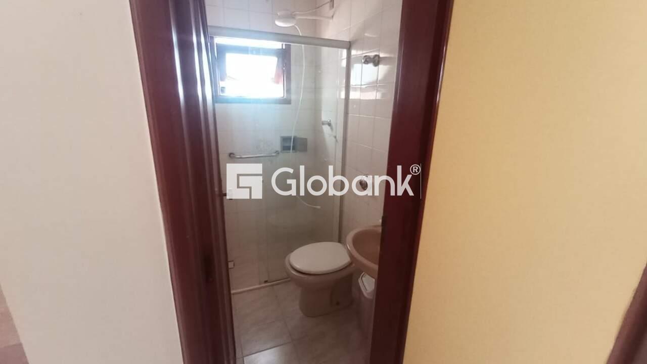 Casa 4 quartos à venda Jardim Panorama 292m² Montes Claros MG: 