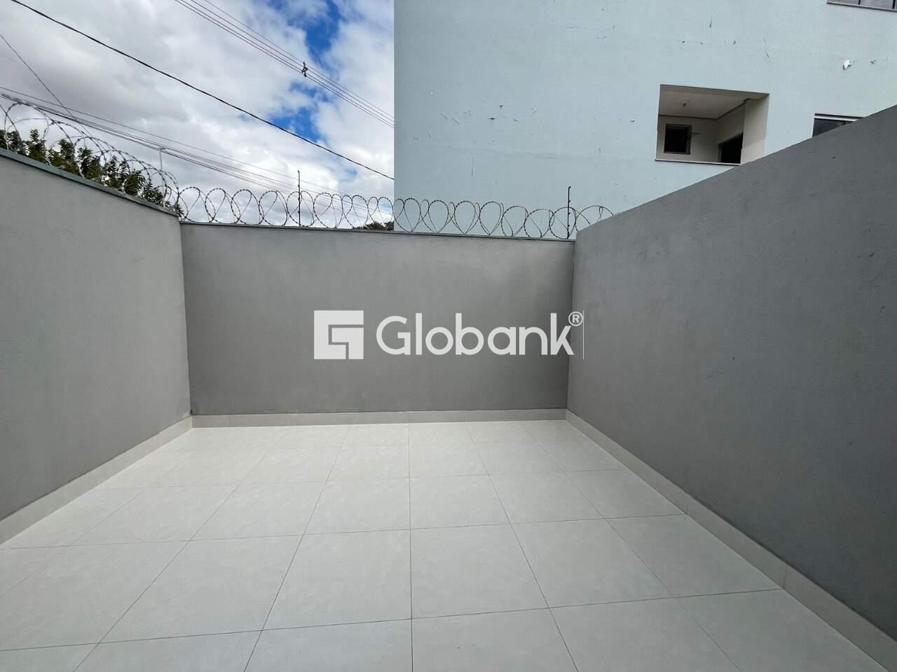 Casa 3 quartos à venda Loteamento Jardim Niemeyer 0,99m² Montes Claros MG: 0c4c72ff-13cc-4b97-a0d6-dce103b8b069