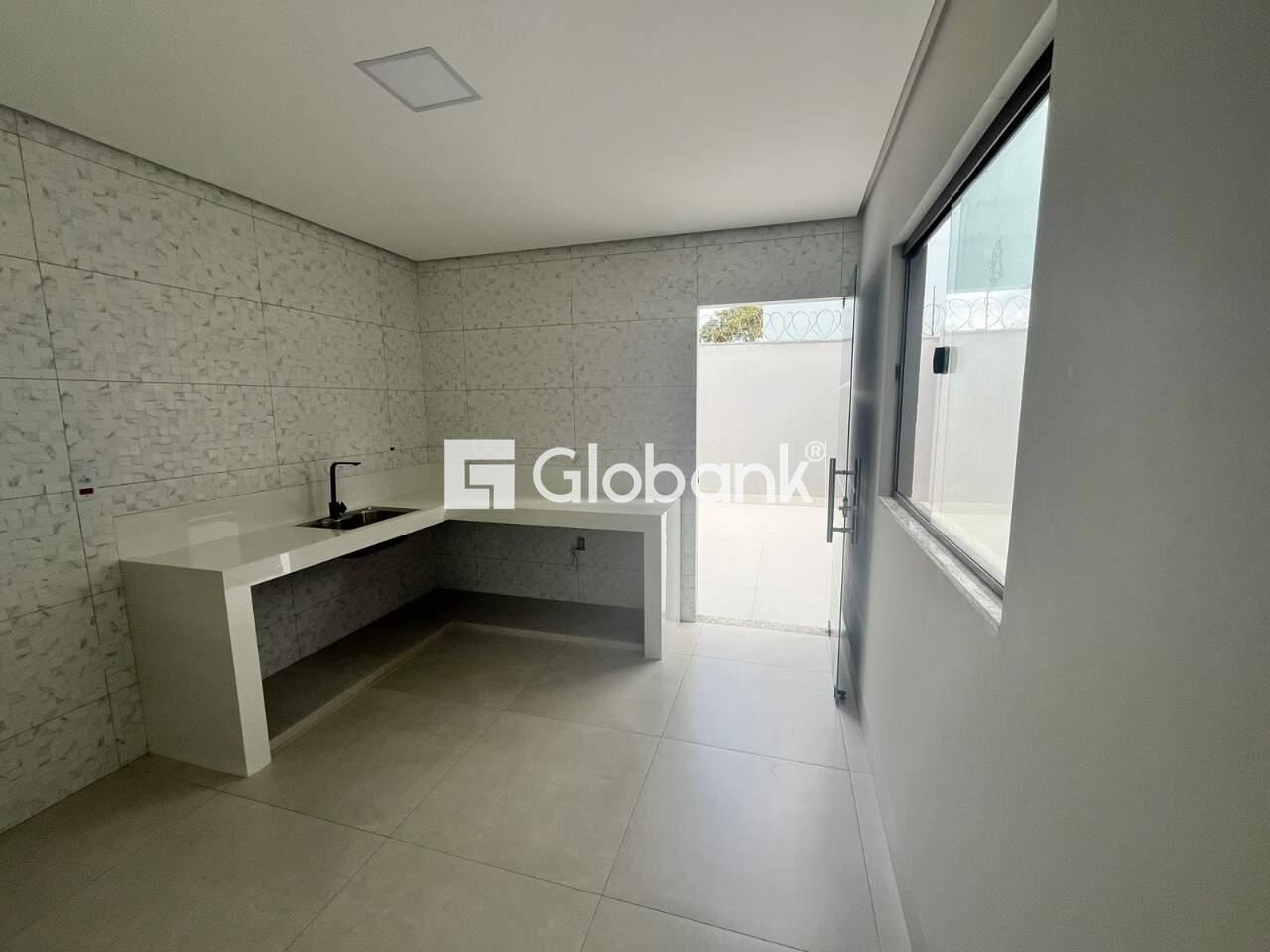 Casa 3 quartos à venda Loteamento Jardim Niemeyer 0,99m² Montes Claros MG: 655e610e-8ad8-4b1a-9c50-b4e1279fa4a0