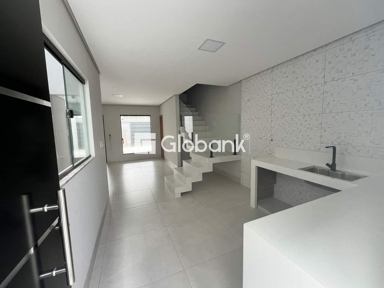 Casa 3 quartos à venda Loteamento Jardim Niemeyer 0,99m² Montes Claros MG: 6642e794-58b5-4440-90db-f9f02f159eb2