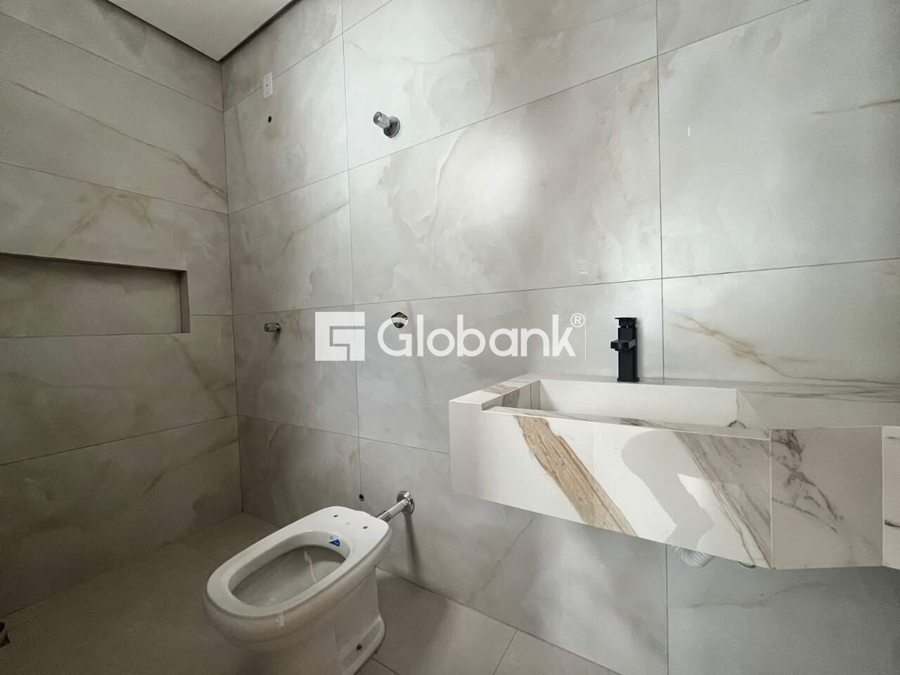 Casa 3 quartos à venda Loteamento Jardim Niemeyer 0,99m² Montes Claros MG: 422d1591-ba20-43e3-a984-9868537ab5f2