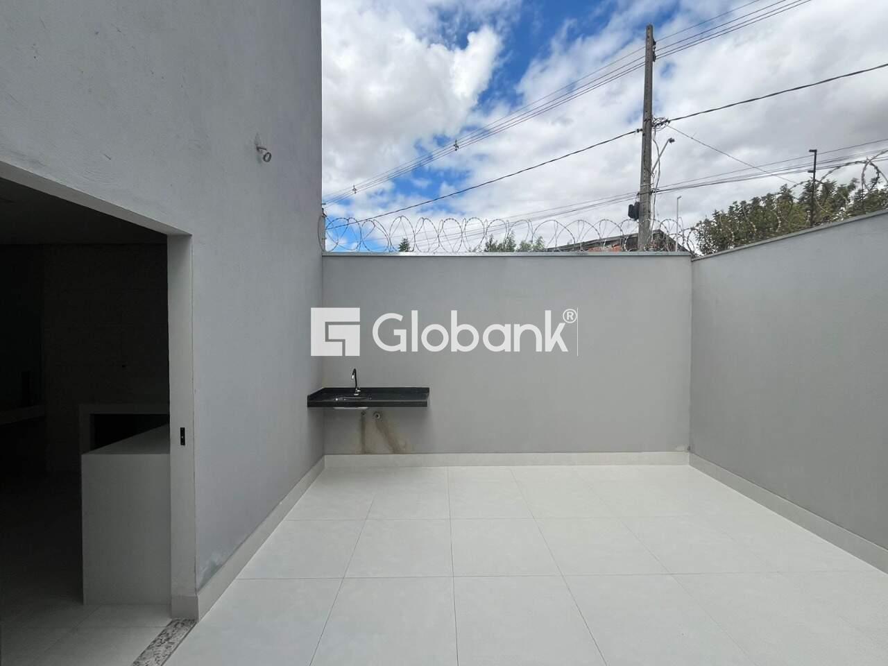 Casa 3 quartos à venda Loteamento Jardim Niemeyer 0,99m² Montes Claros MG: 4633367e-a352-461d-b684-8ab080410d38