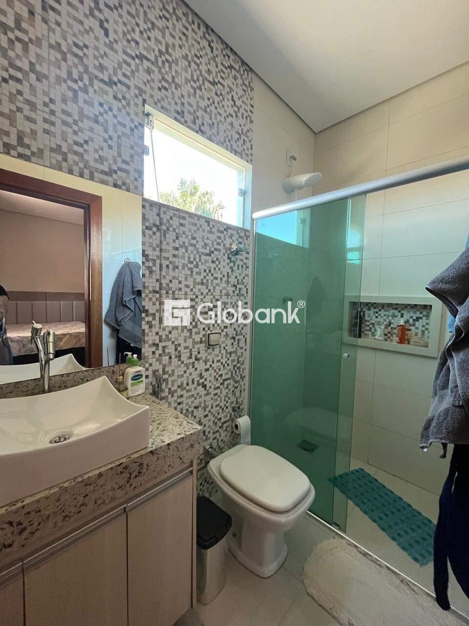 Casa 7 quartos à venda Vila Sumaré 200m² Montes Claros MG: 