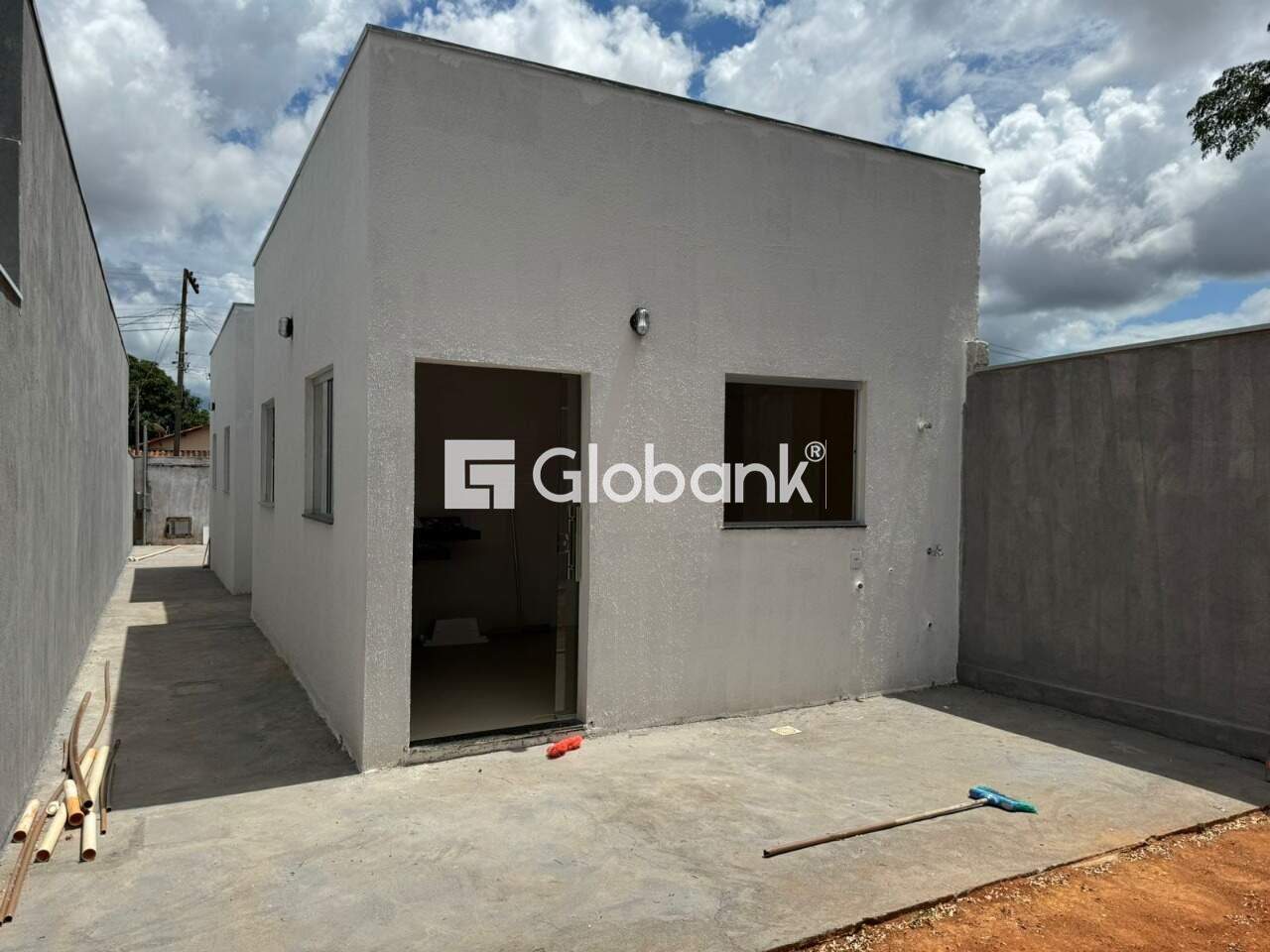 Casa 3 quartos à venda Jardim Primavera 77m² Montes Claros MG: 70f8cabf-f751-4df0-a2f7-e8927692c265