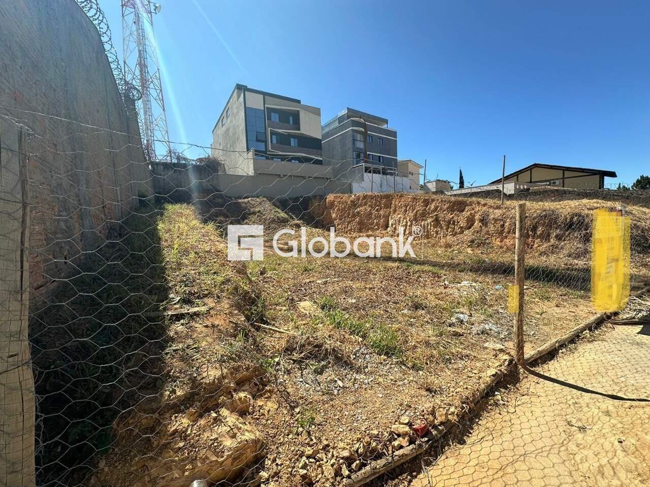 Terreno à venda Ibituruna 0m² Montes Claros MG: LOTE