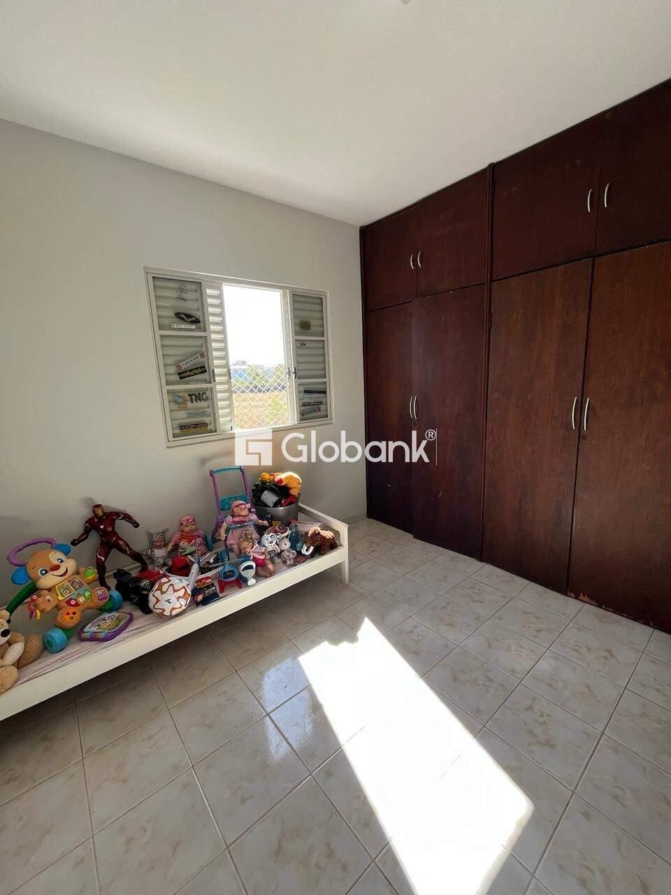 Casa 3 quartos à venda Todos os Santos 165m² Montes Claros MG: DORMIT RIO DE SOLTEIRO COM ARM RIOS