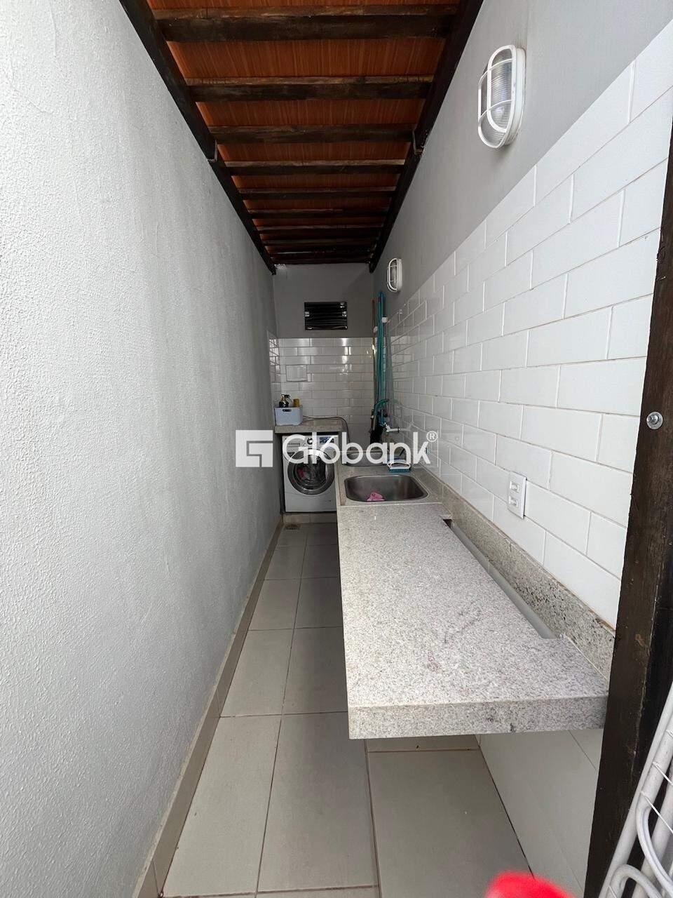 Casa 3 quartos à venda Todos os Santos 165m² Montes Claros MG: REA DE SERVI O