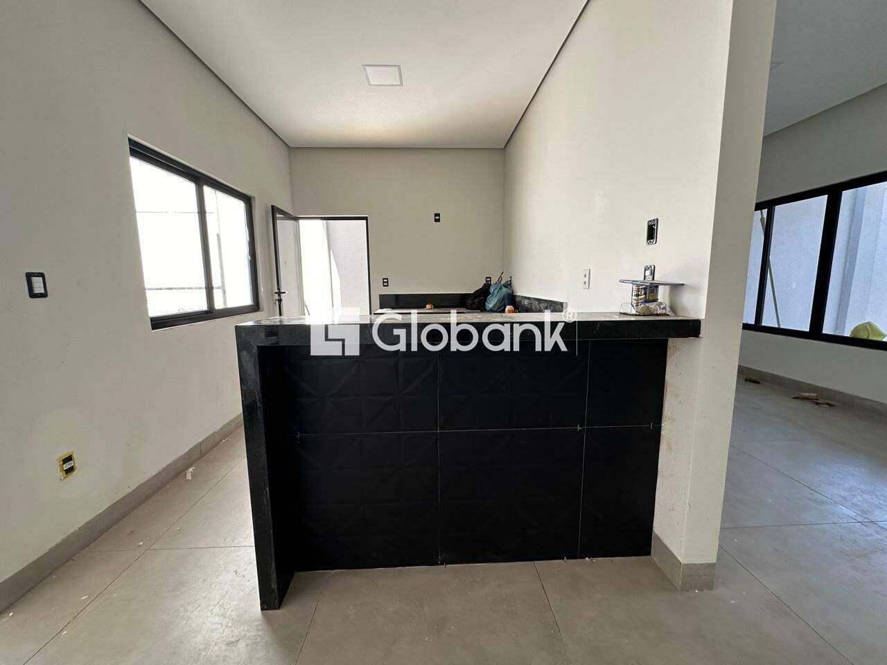 Sobrado 3 quartos à venda Ibituruna 165m² Montes Claros MG: Cozinha