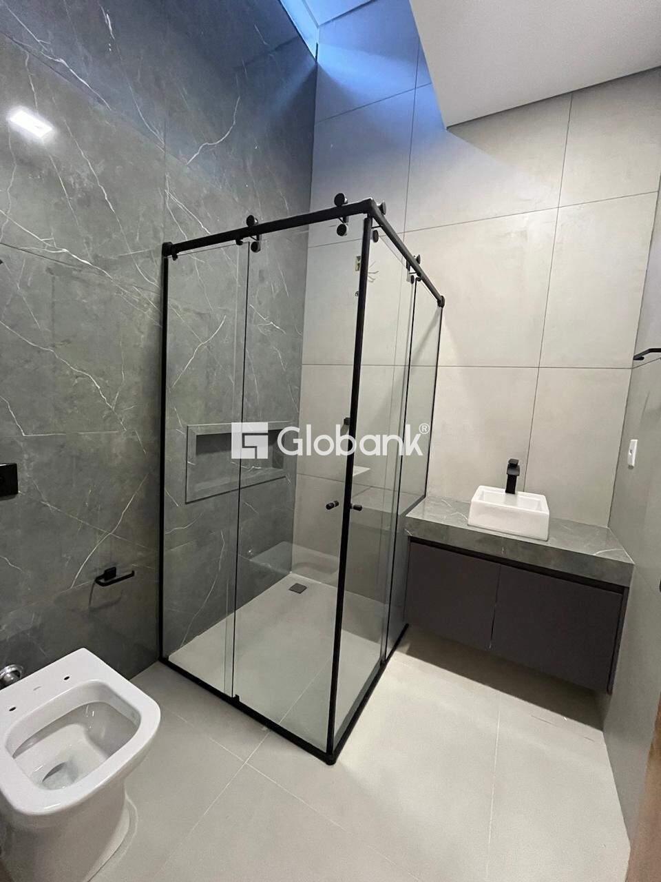 Casa 4 quartos à venda Ibituruna 0m² Montes Claros MG: BANHEIRO SOCIAL-2 PISO