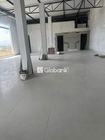 Ponto comercial para aluguel Maracanã 300m² Montes Claros MG: 