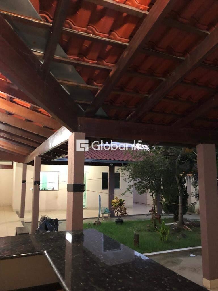 Casa 3 quartos à venda Vila Sumaré 140m² Montes Claros MG: 