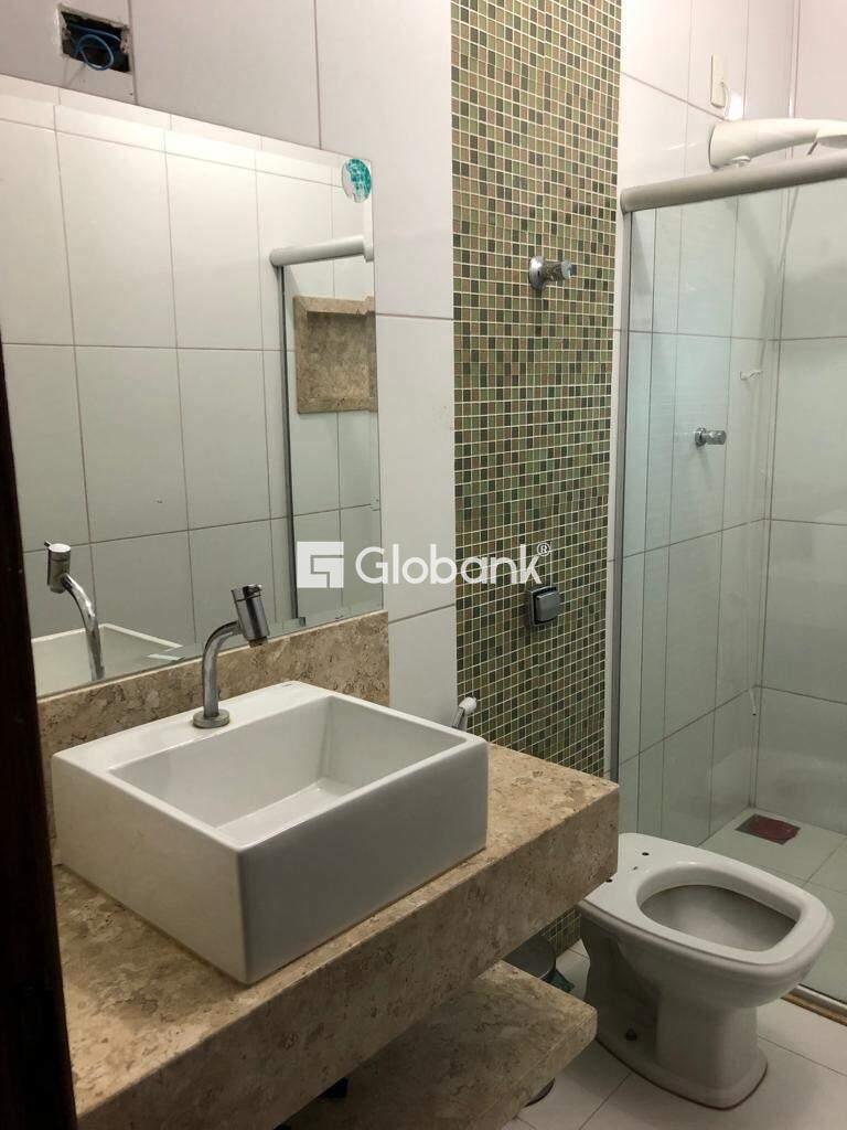 Casa 3 quartos à venda Vila Sumaré 140m² Montes Claros MG: 