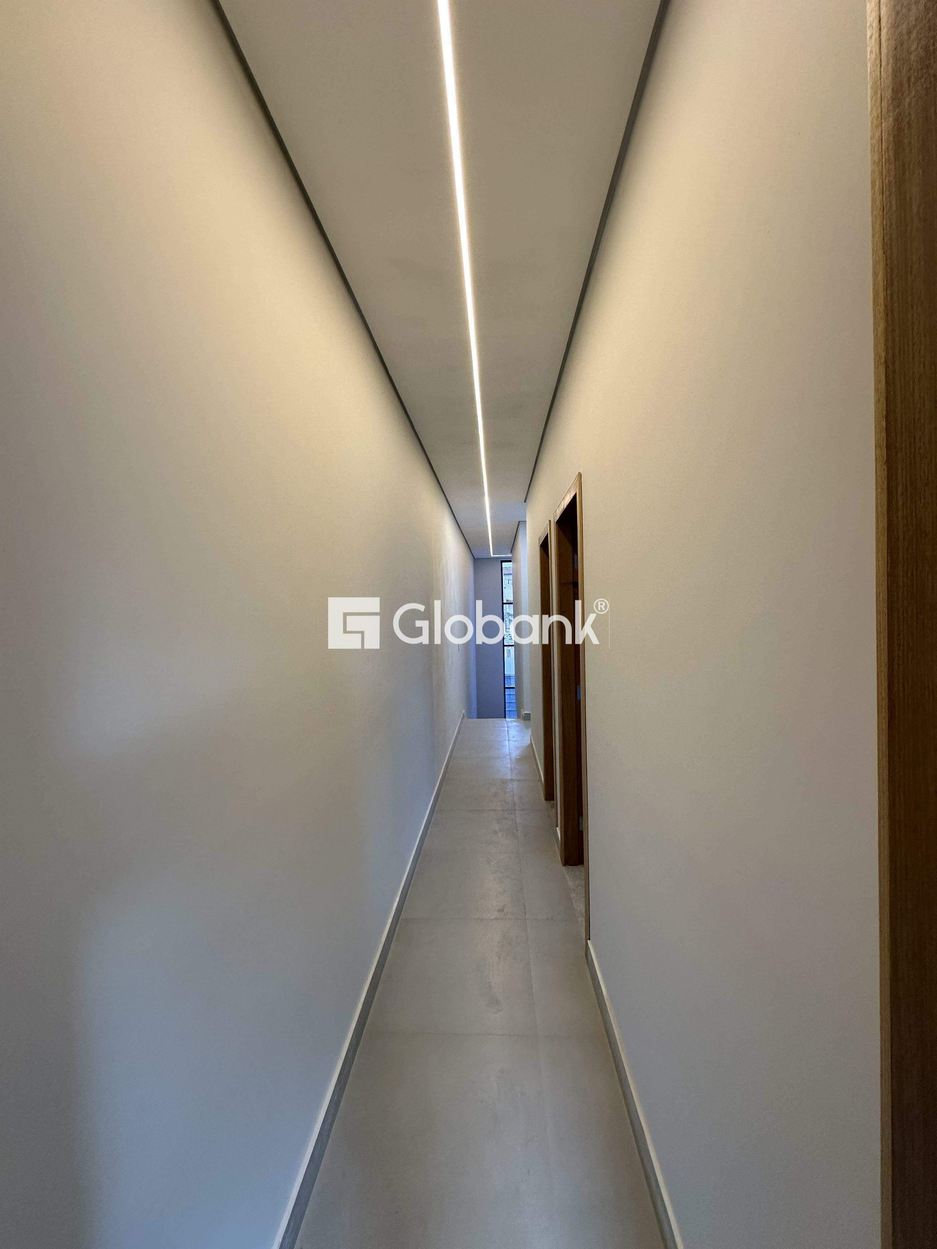 Sobrado 4 quartos à venda Vila Sumaré 160m² Montes Claros MG: 