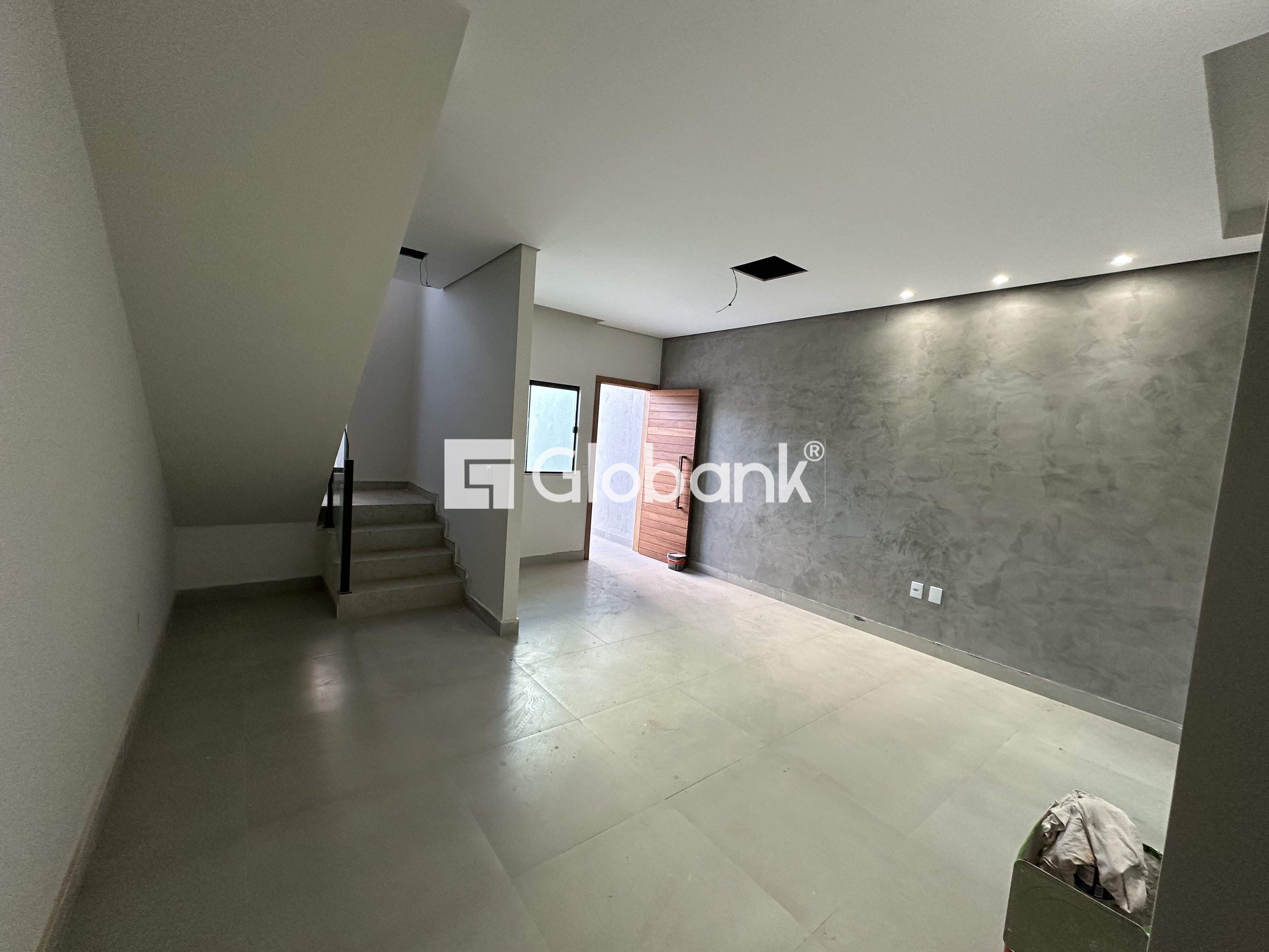 Sobrado 4 quartos à venda Vila Sumaré 160m² Montes Claros MG: 