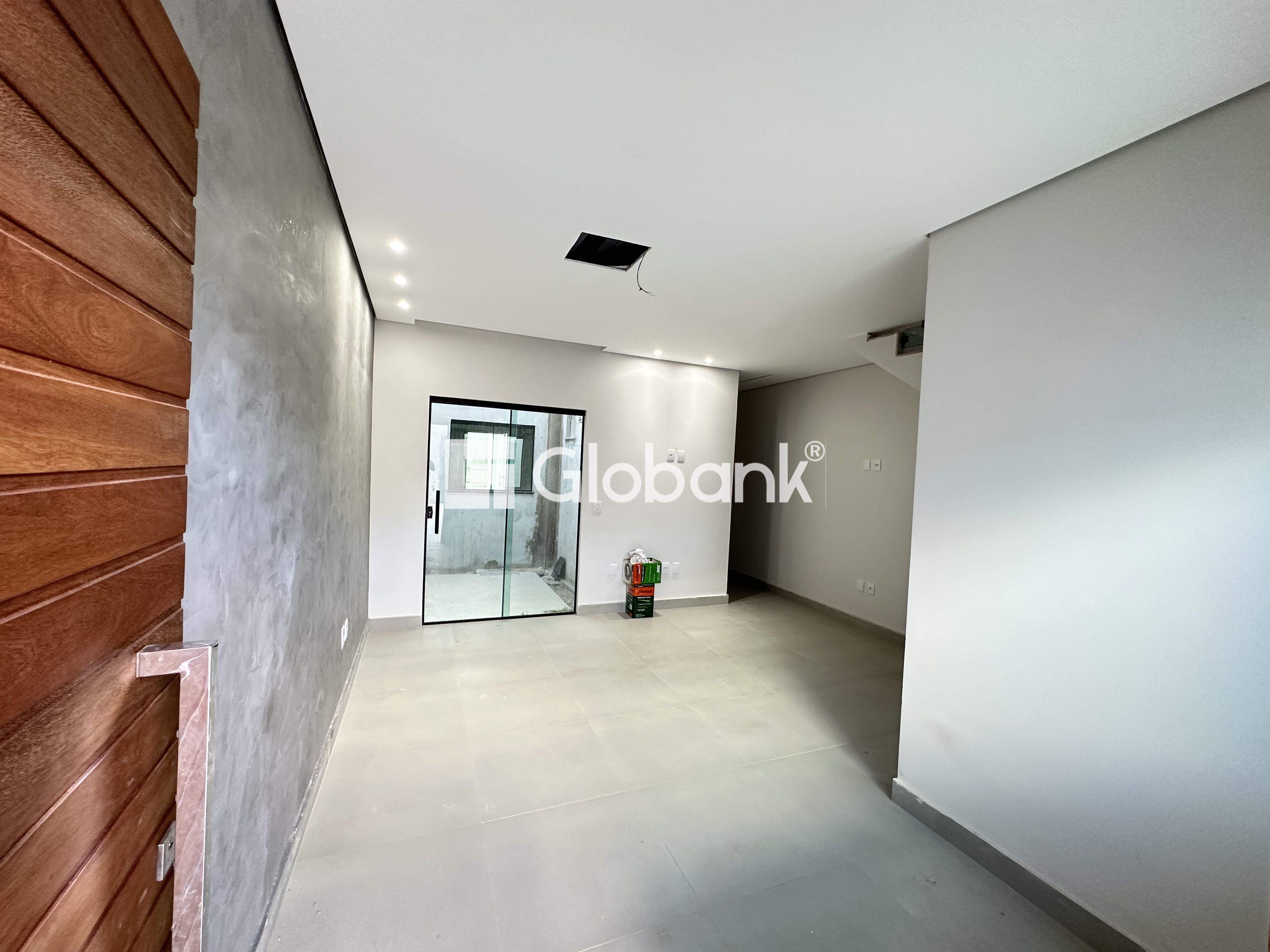 Sobrado 4 quartos à venda Vila Sumaré 160m² Montes Claros MG: 