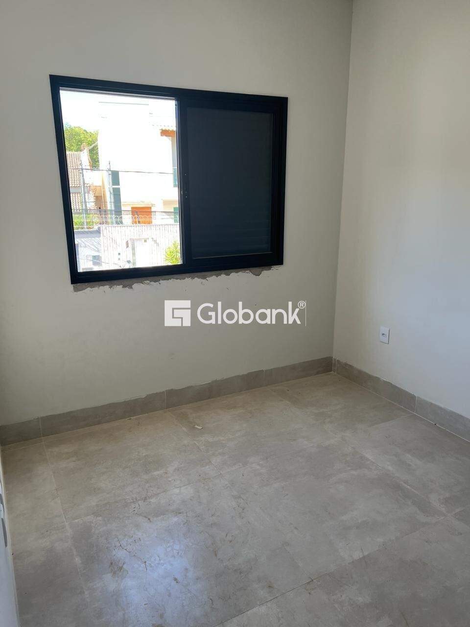 Sobrado 3 quartos à venda Ibituruna 130m² Montes Claros MG: Quarto 1