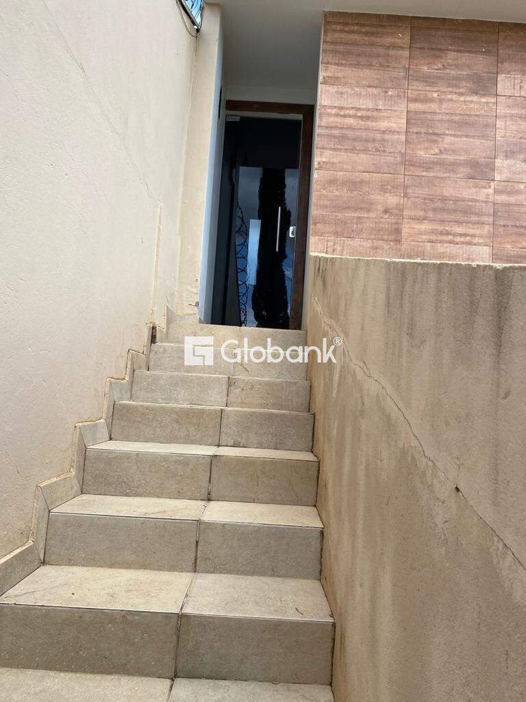 Casa 5 quartos à venda Belvedere 0m² Montes Claros MG: 