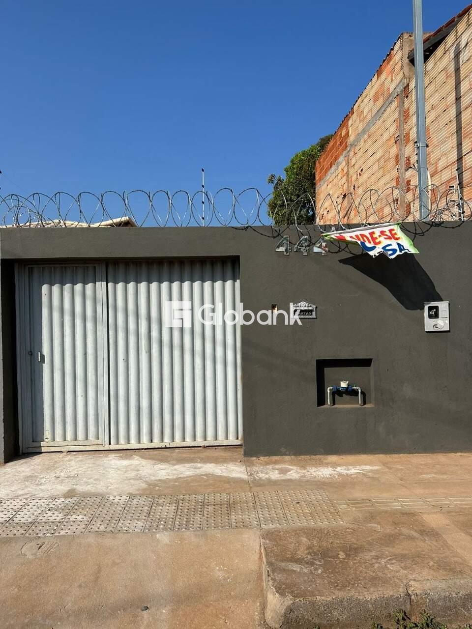 Casa 2 quartos à venda Jardim Primavera 46m² Montes Claros MG: 