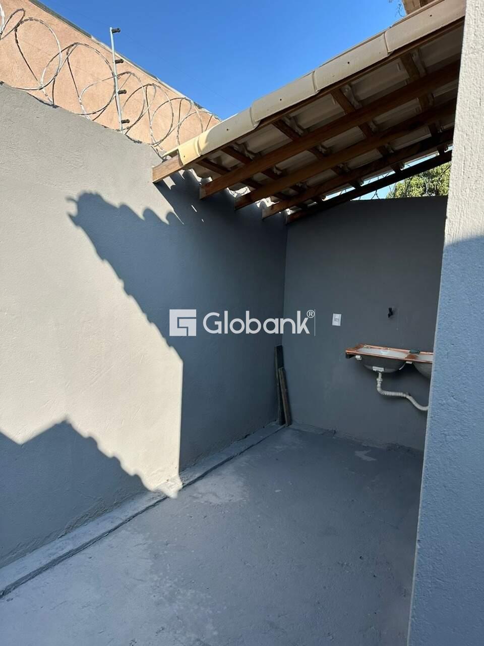 Casa 2 quartos à venda Jardim Primavera 46m² Montes Claros MG: 