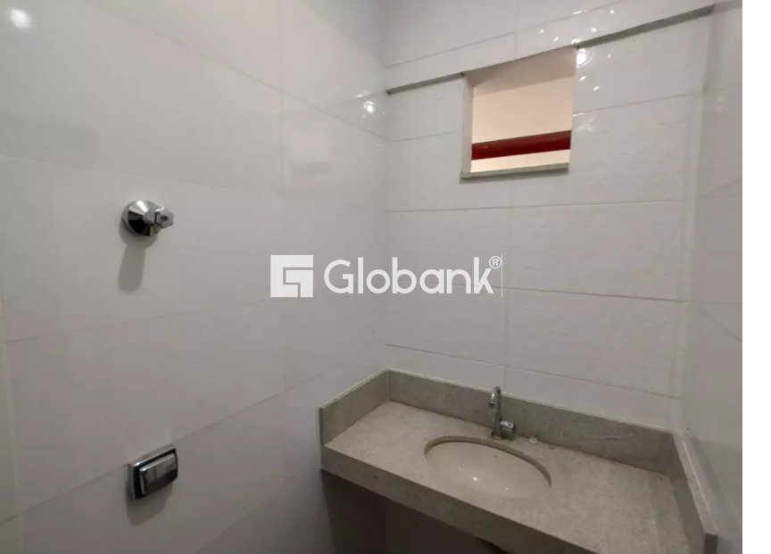 Loja para aluguel Melo 71,5m² Montes Claros MG: 