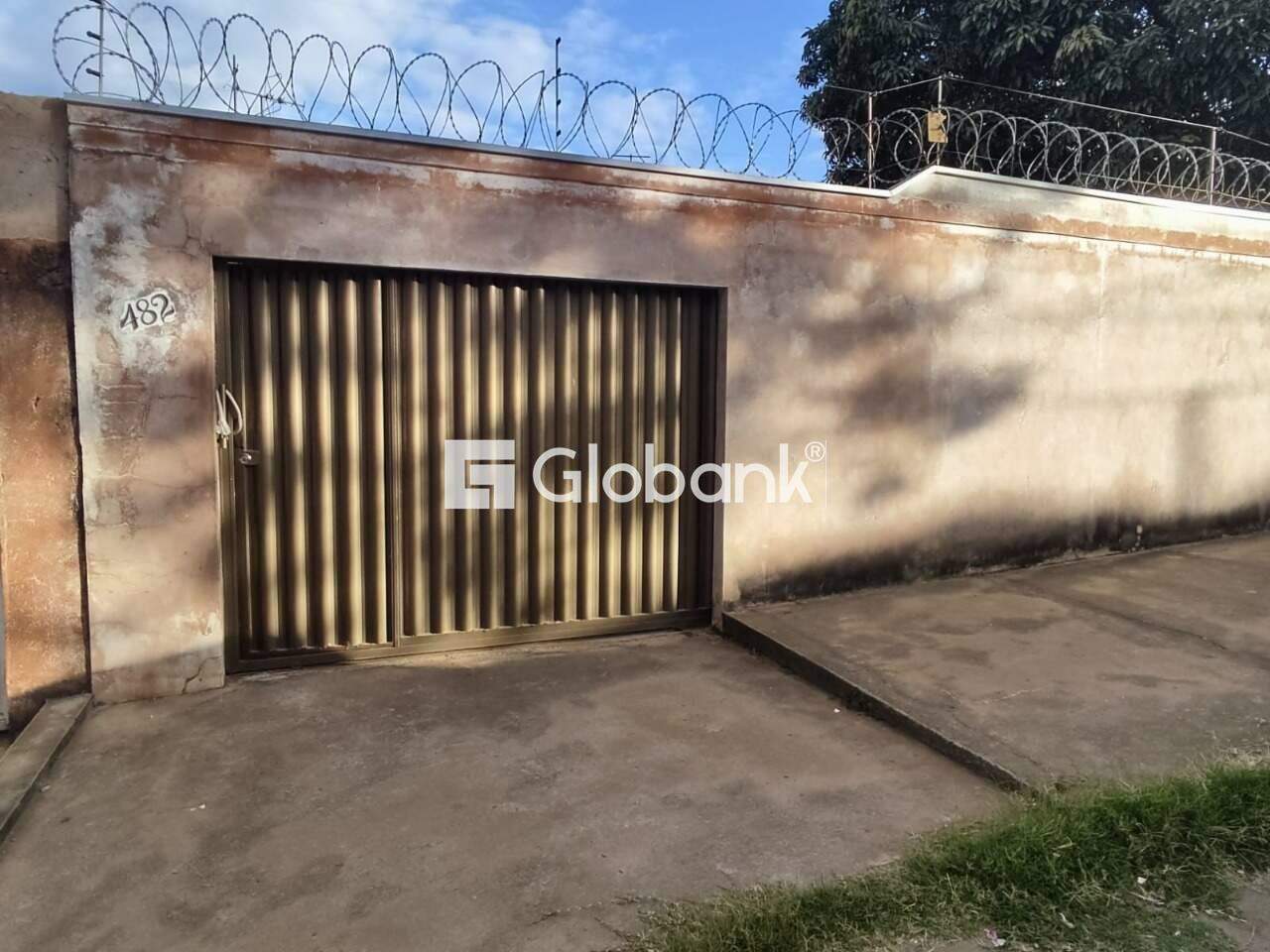 Casa 2 quartos à venda Esplanada 90m² Montes Claros MG: 